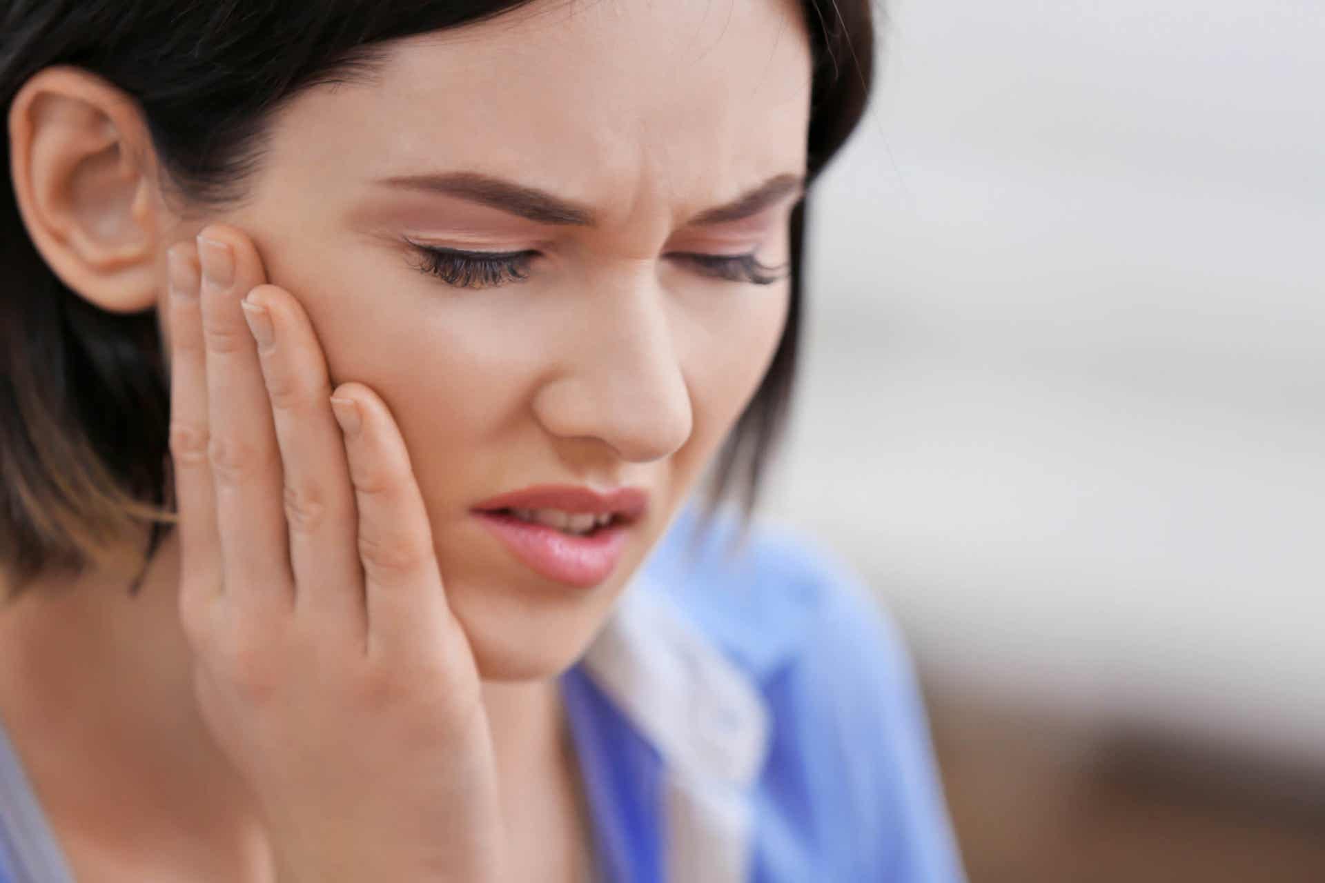 Kolczasty popiół może leczyć ból zęba.