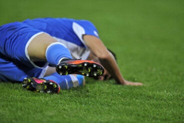 Fractura de tibia y peroné: futbolistas que sufrieron esta grave lesión