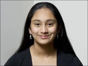 Niña genio supera coeficiente intelectual de Einstein y Stephen Hawking