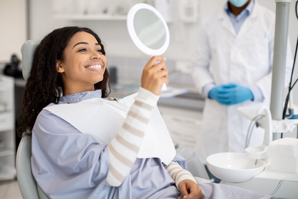 5 consejos para cuidar tu blanqueamiento dental