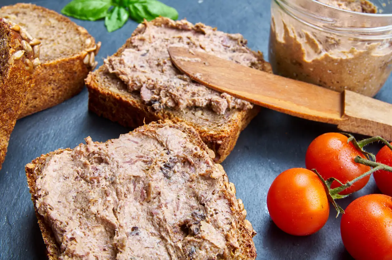 Pâté de graines de tournesol.