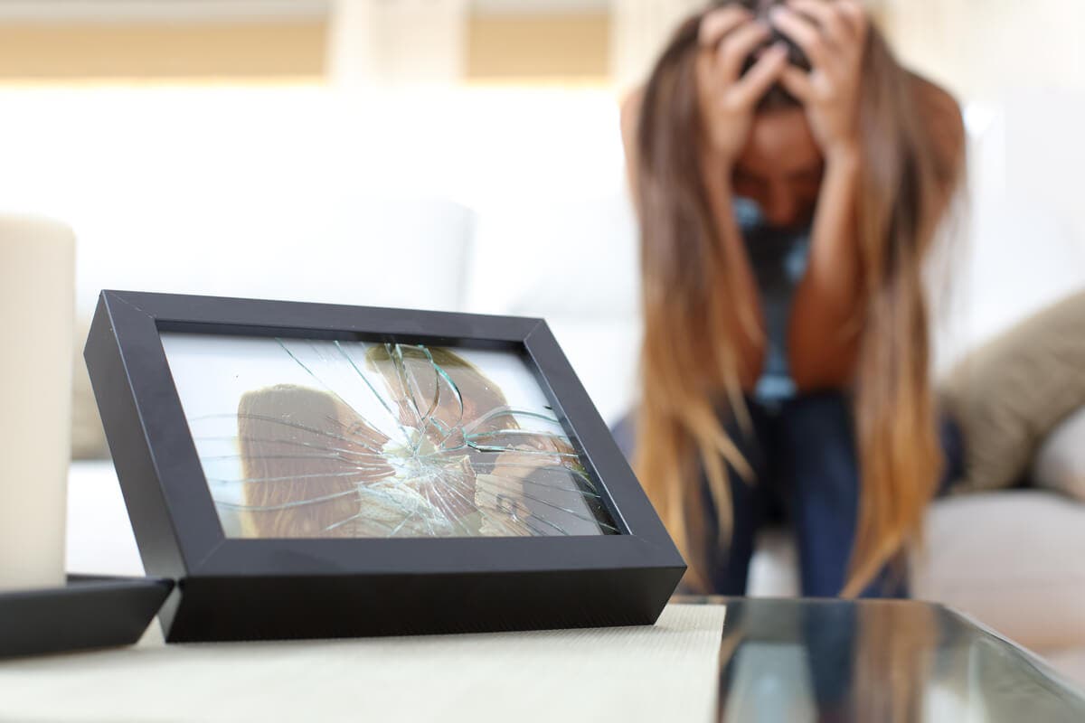 Síndrome de abstinencia emocional: causas, signos y consejos.