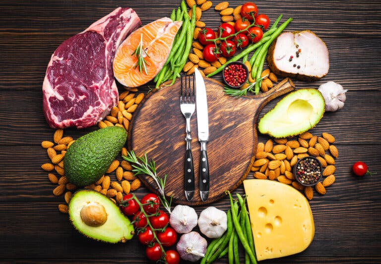 Dieta "lazy keto": qué es y cuáles son sus riesgos