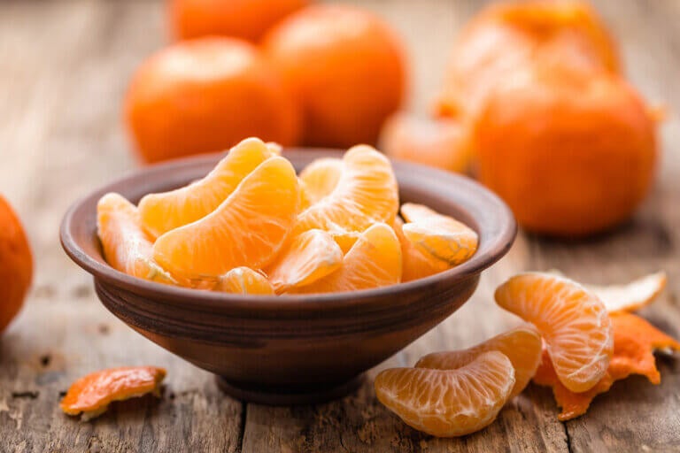 Clementinas: qué son, beneficios y diferencias con la mandarina