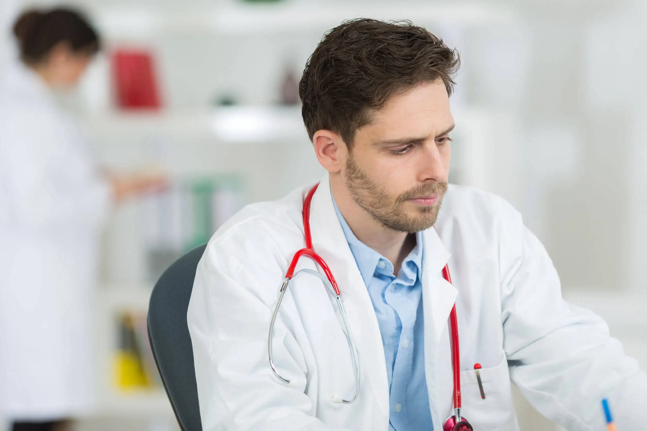 Es necesario consultar al médico sobre los suplementos de testosterona