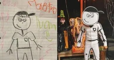 Profesor se disfrazó del dibujo que le obsequió una alumna fallecida y así rendirle homenaje