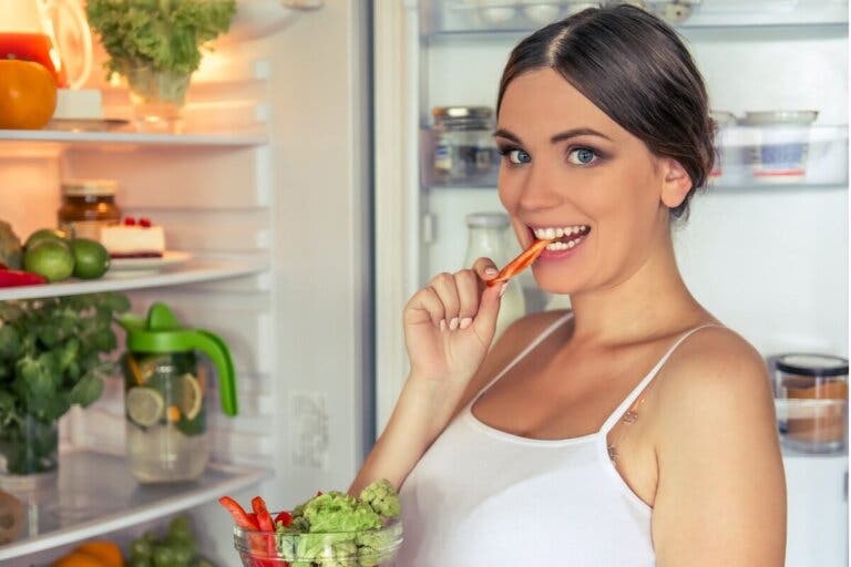 ¿Es seguro comer alimentos picantes durante la lactancia?