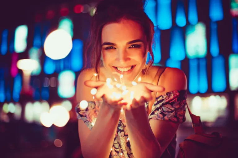 Cuál es el significado de «glow up», la tendencia de TikTok