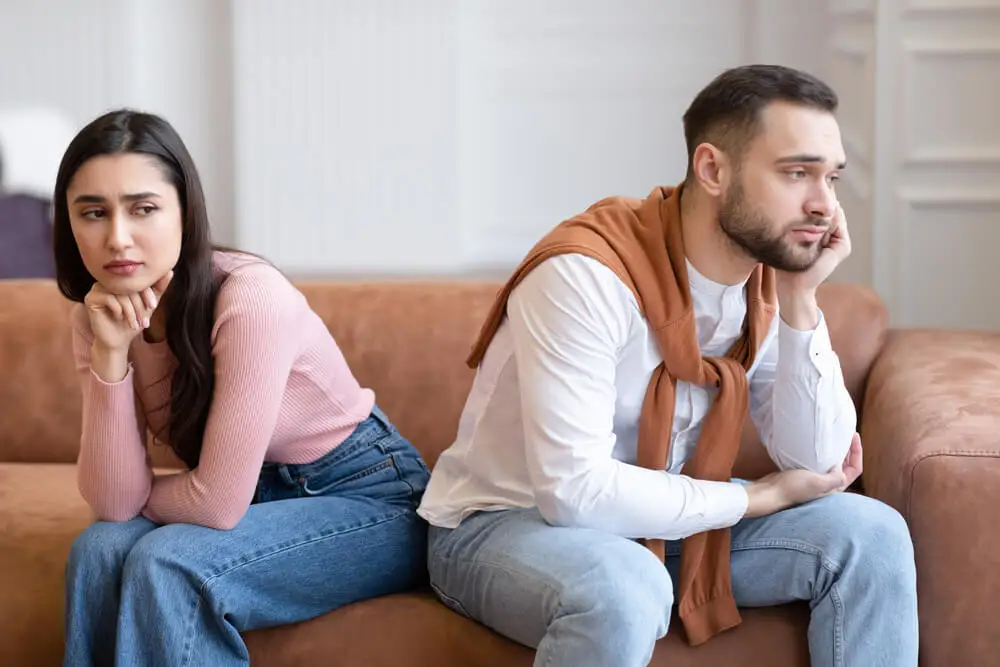 Recherche sur le regret que ressentent les hommes lorsqu'ils divorcent.