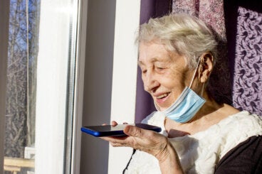 ¿Es bueno usar los asistentes de voz para la salud?