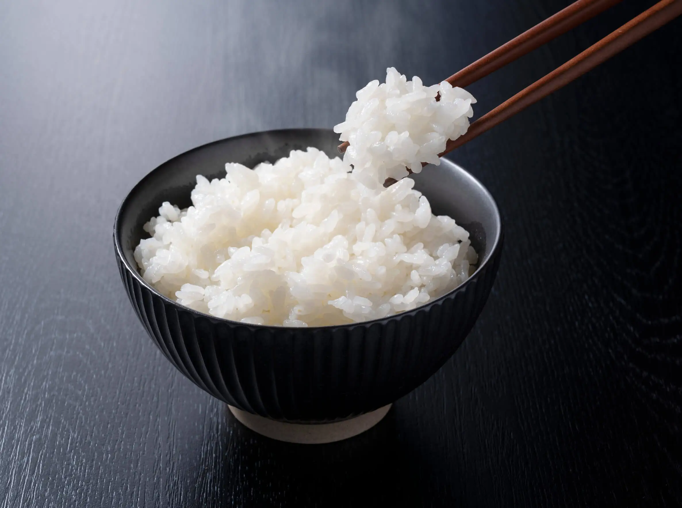 Arroz en un plato.