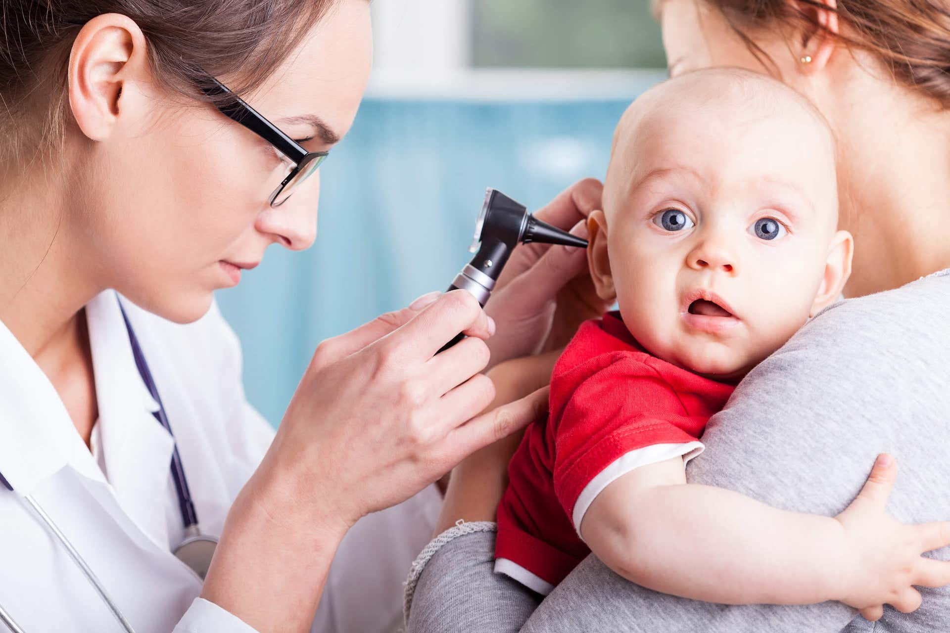 La infección de oído del bebé requiere diagnóstico