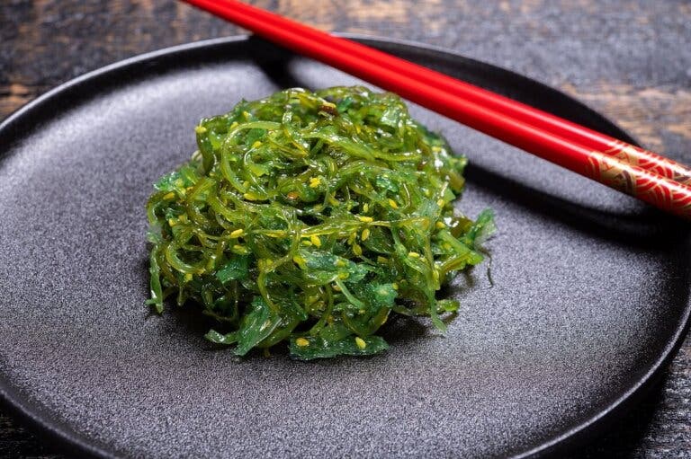 ¿Qué es el hinojo marino? Beneficios y preparación