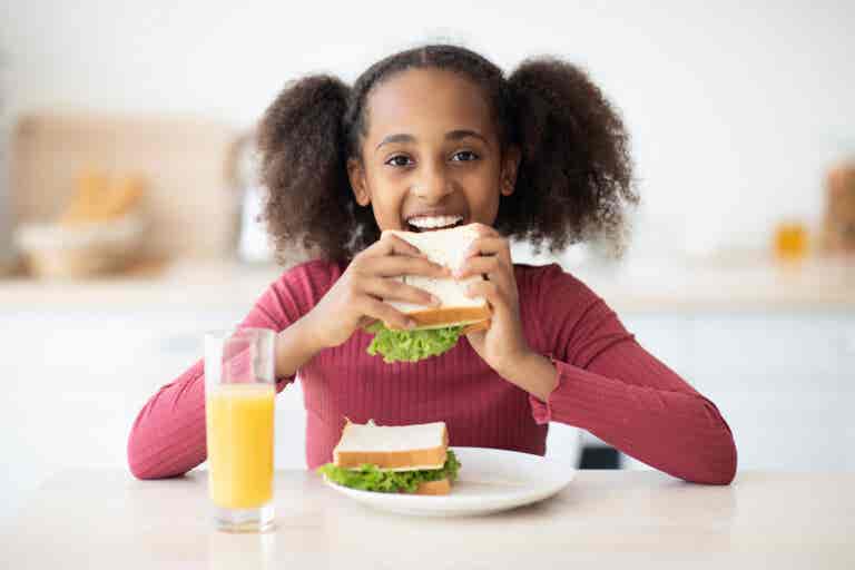 4 nutrientes que estimularán el crecimiento en la adolescencia