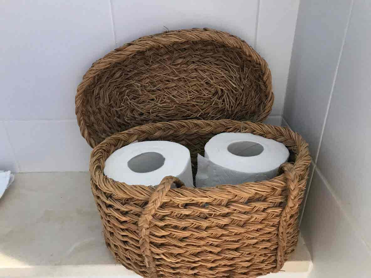 Korbwaren - zur Aufbewahrung von Toilettenpapier