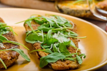 Cómo preparar milanesas de berenjena