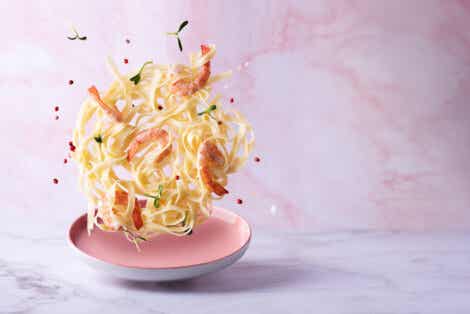 6 maneras de aligerar un plato de pasta