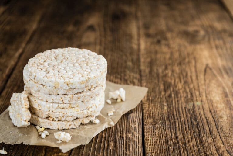 Tortitas de cereales inflados: ¿por qué no son tan sanas como crees?
