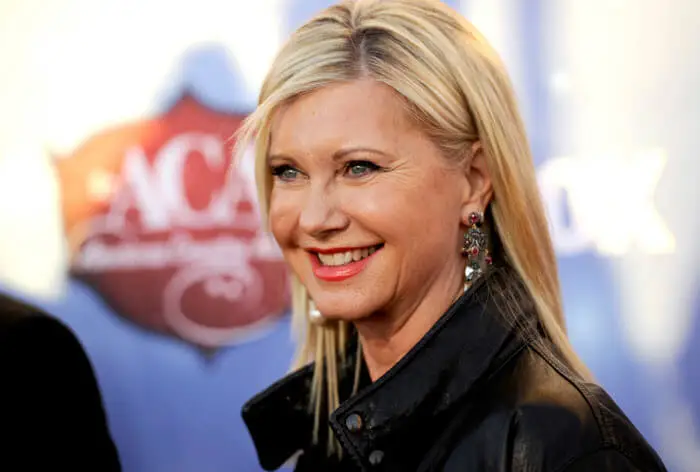Olivia Newton.