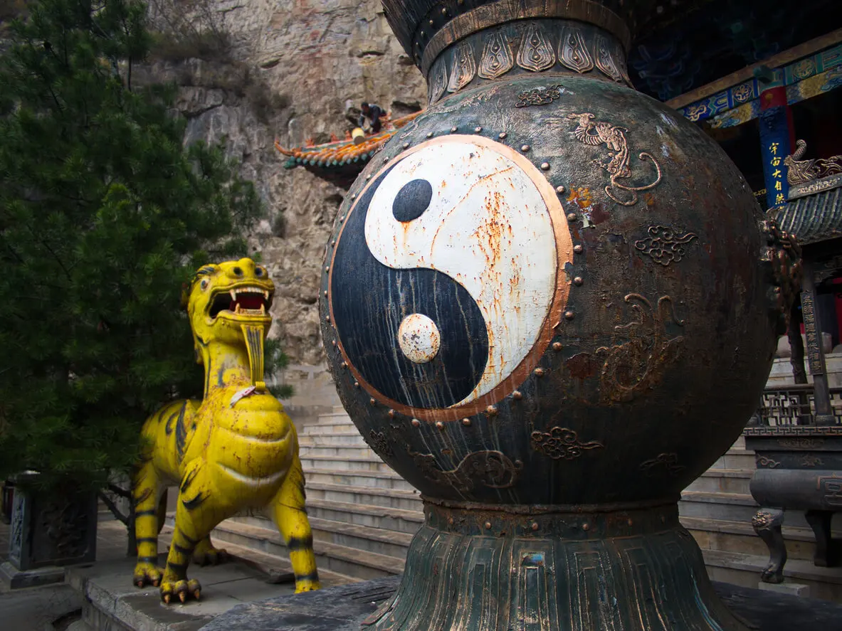 Taoismo y confucianesimo in China.