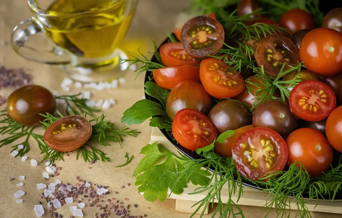 Características y origen del tomate cherry