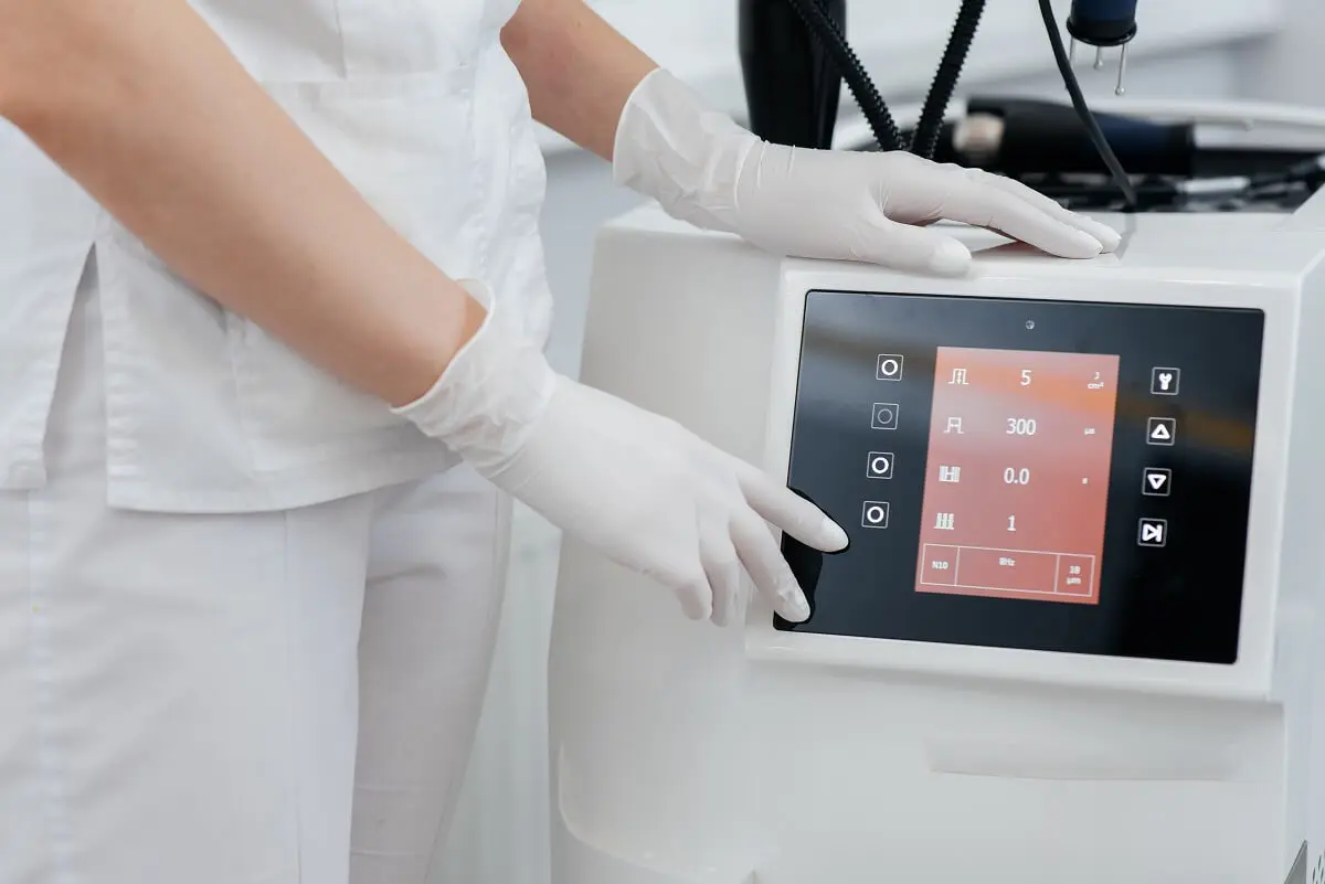 ¿Qué es ablación láser y para qué se usa?