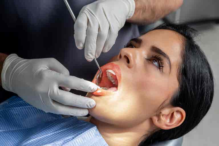 Grabado ácido: ¿en qué consiste este procedimiento dental?