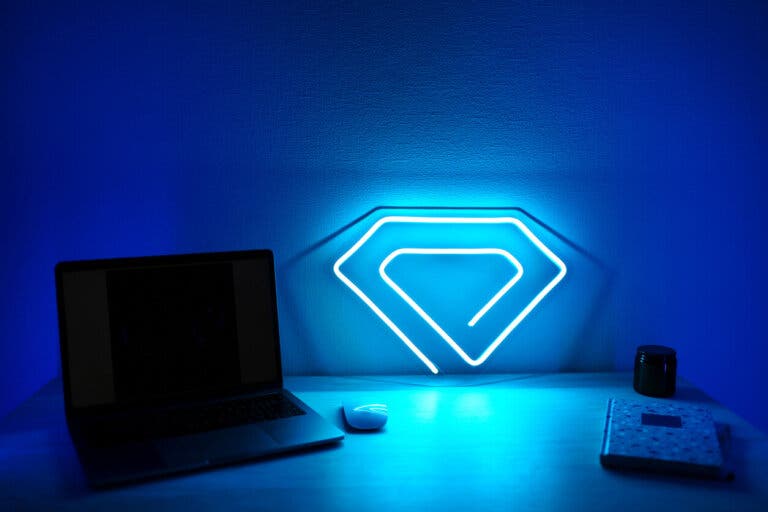 7 consejos para decorar tu casa con luces de neón