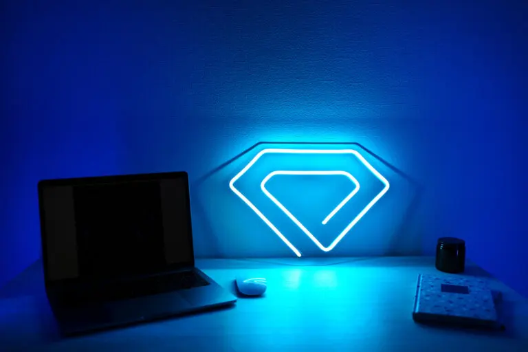 7 consejos para decorar tu casa con luces de neón