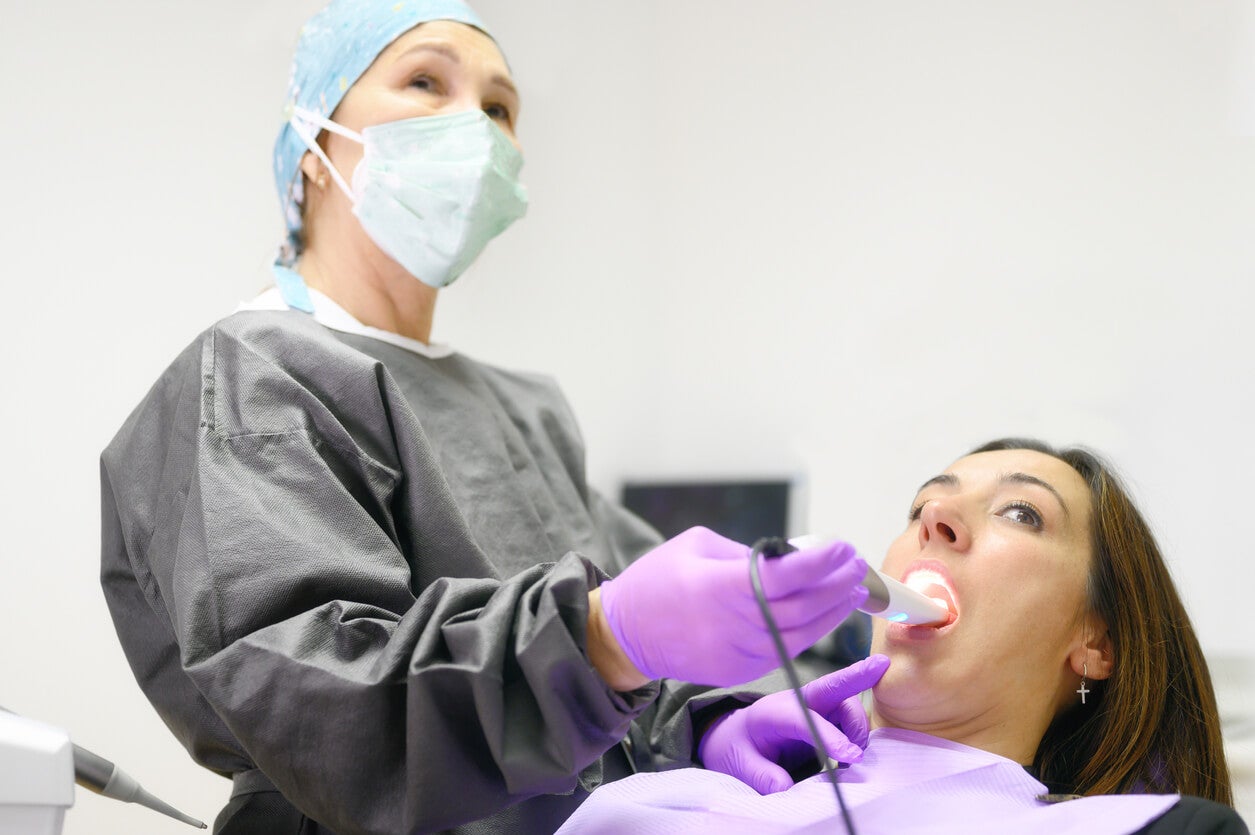 ¿Qué Es Un Escáner Intraoral Y Qué Beneficios Aporta? - Mejor Con Salud