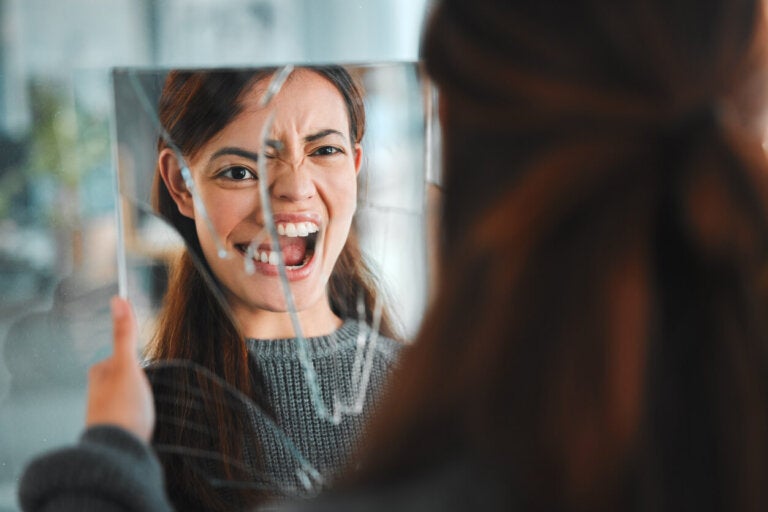 ¿Qué significa tener un brote psicótico? - Mejor con Salud