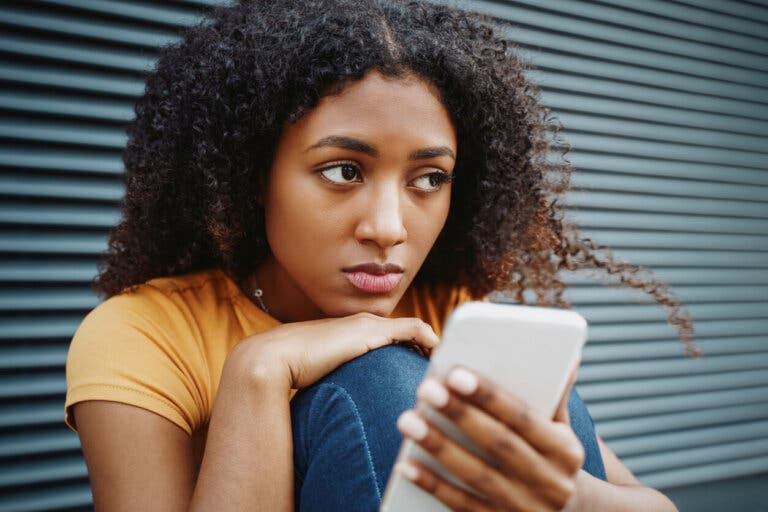 ¿Las redes sociales influyen en el aumento de los casos de bulimia y anorexia?