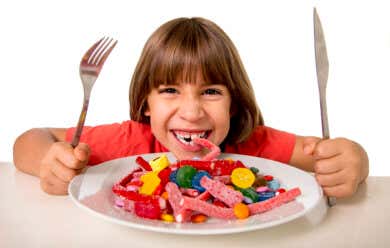 ¿Cuánta azúcar se recomienda para los niños al día?