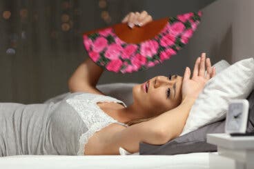 ¿Por qué se producen los sudores nocturnos en personas con leucemia?
