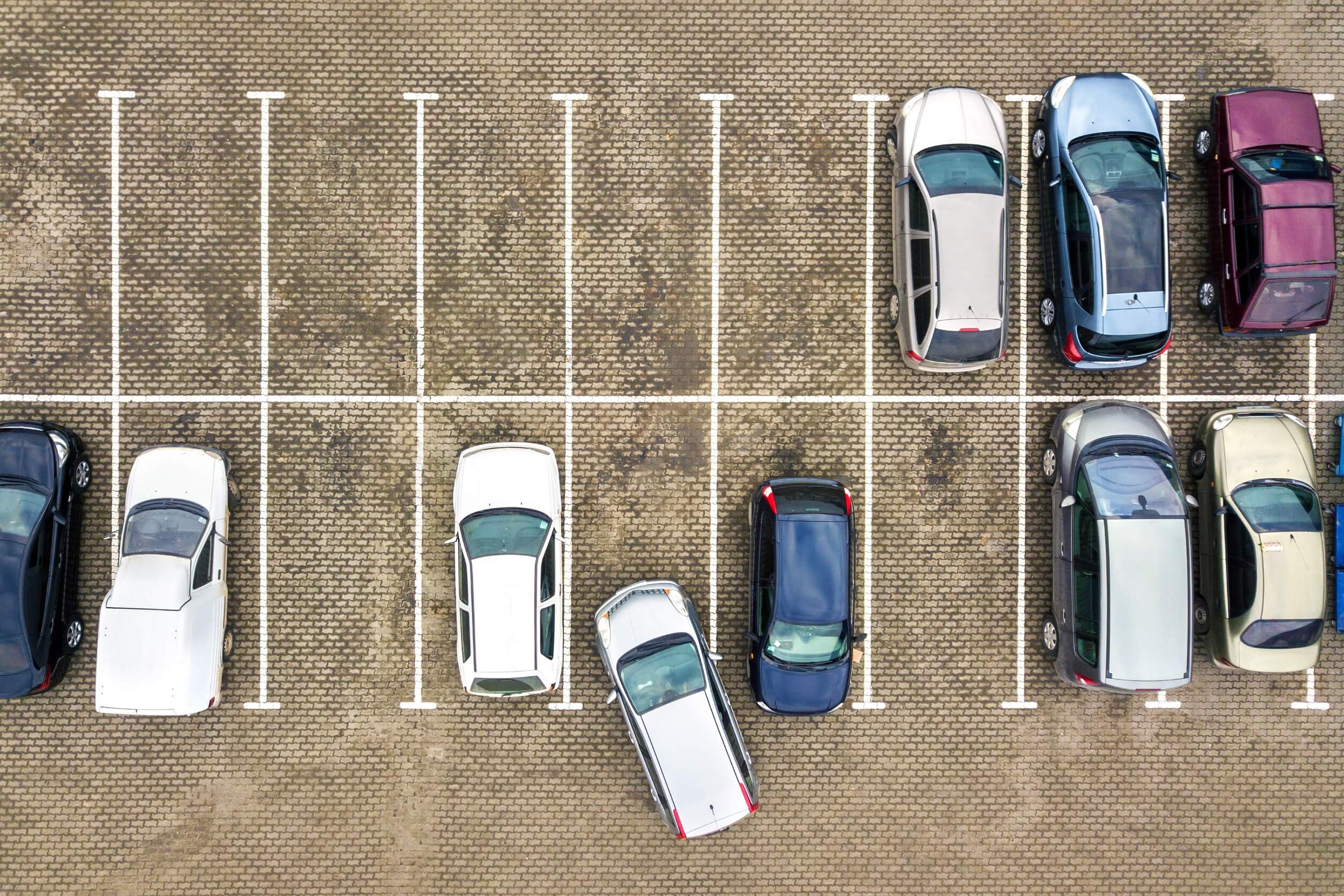 Paura di parcheggiare l'auto: perché succede e come superarla