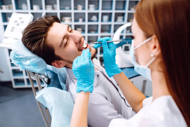 Apicectomía dental: qué es y cuáles son sus beneficios