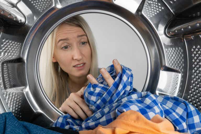 ¿Qué hacer cuando una lavadora no centrifuga?
