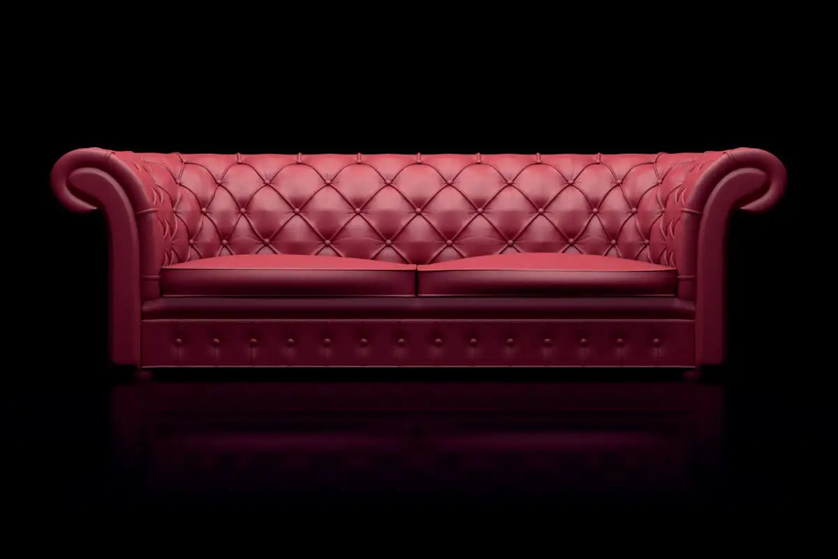 Sofa chéster rojo.
