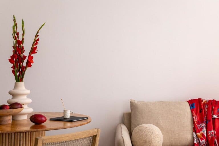 Minimalismo cálido: qué es y cómo aplicarlo en casa