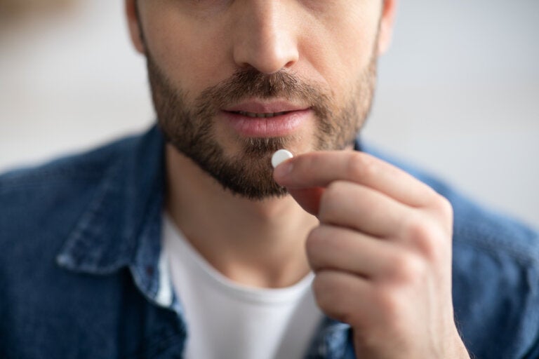 Nueva pastilla anticonceptiva masculina muestra resultados positivos en el laboratorio: ¿cómo funciona?