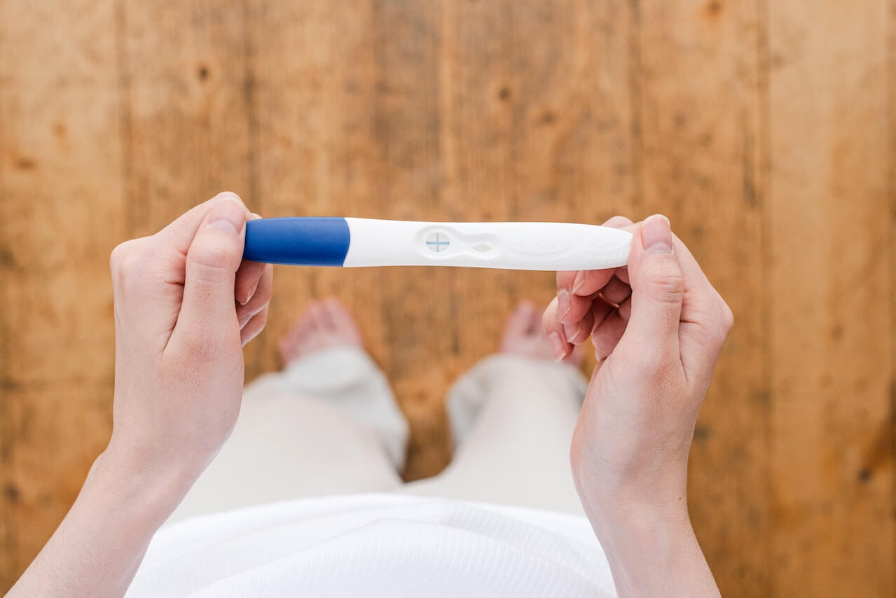 Por qué muchas mujeres esperan 3 meses para anunciar su embarazo