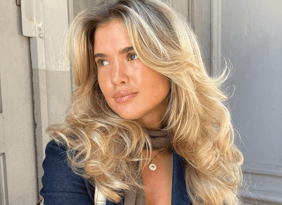 Kerrostusleikkaus: perhonen.