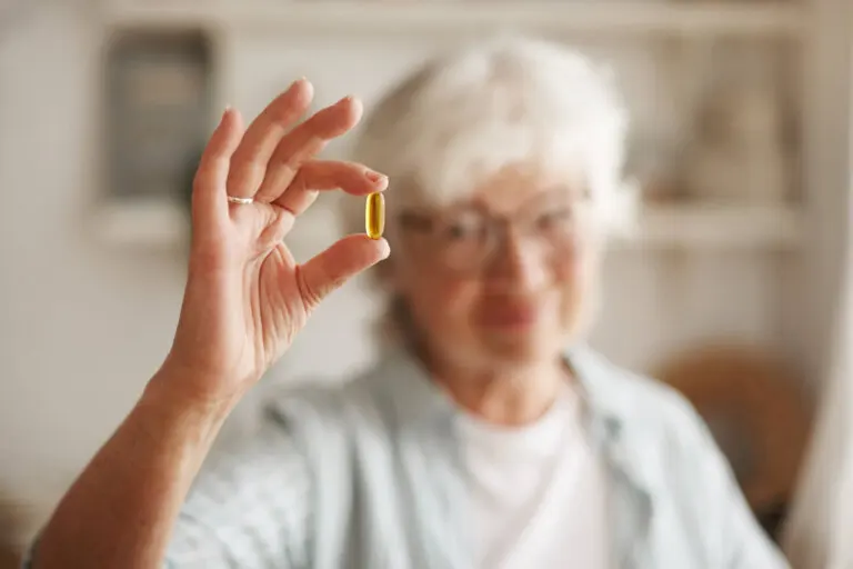 5 suplementos que deberías tomar después de los 50 años y sus recomendaciones