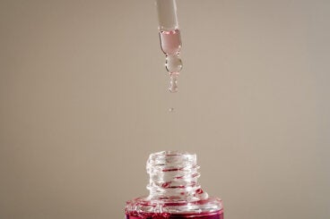 Bakuchiol: ¿el «retinol vegetal» es tan bueno como dicen?