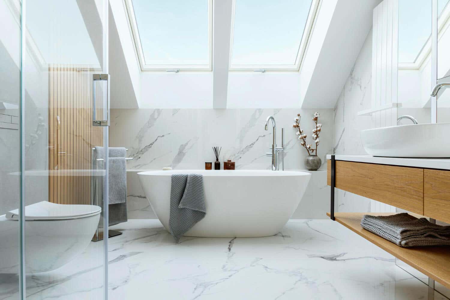estilos de baños modernos mármol
