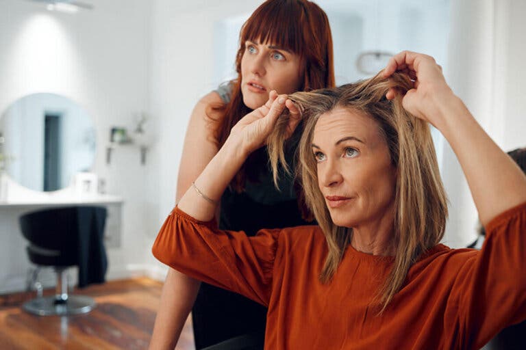 Cómo mantener el cabello saludable después de los 50