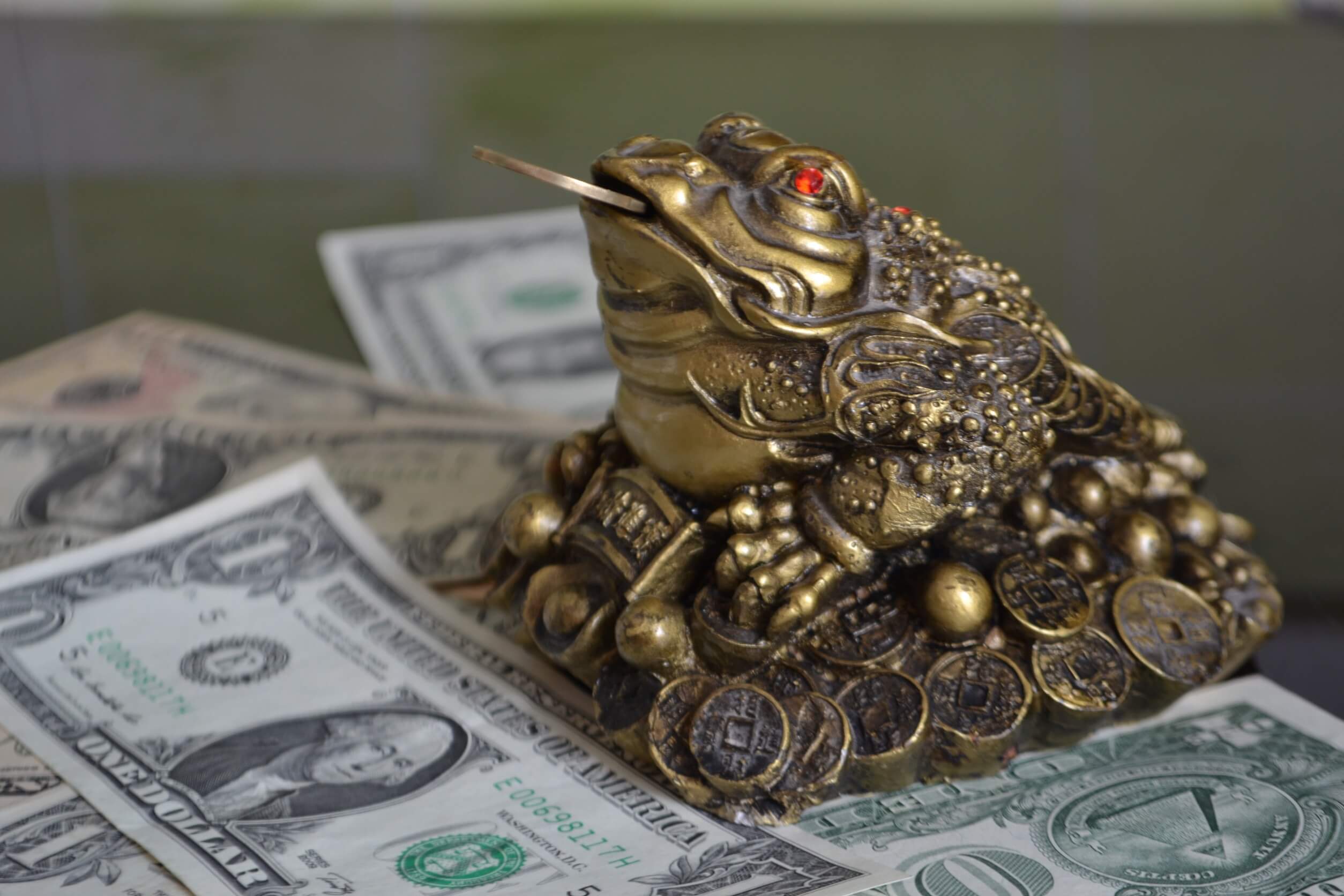 Principali simboli del Feng Shui: rospo monetario