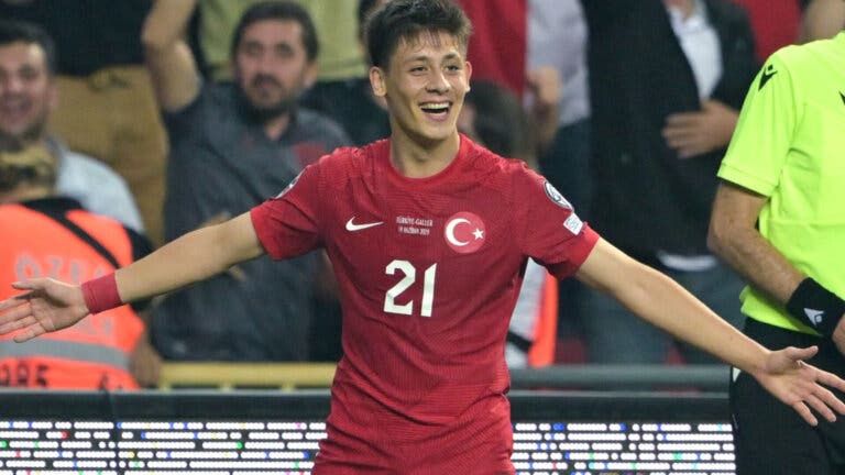 Arda Güler: la rutina de entrenamiento del Messi de Turquía