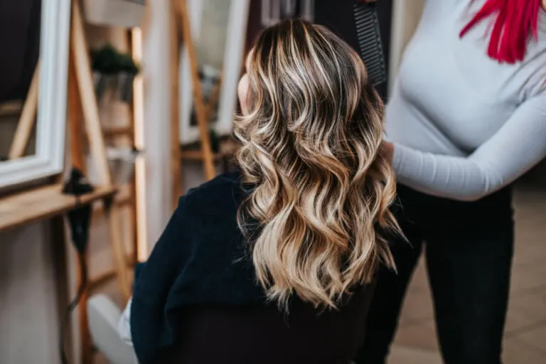 ¿Cómo cuidar las mechas «balayage»? 7 consejos fundamentales