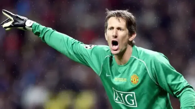 Edwin Van der Sar sufrió un derrame cerebral: ¿tienen más riesgo de padecerlo los exfutbolistas?